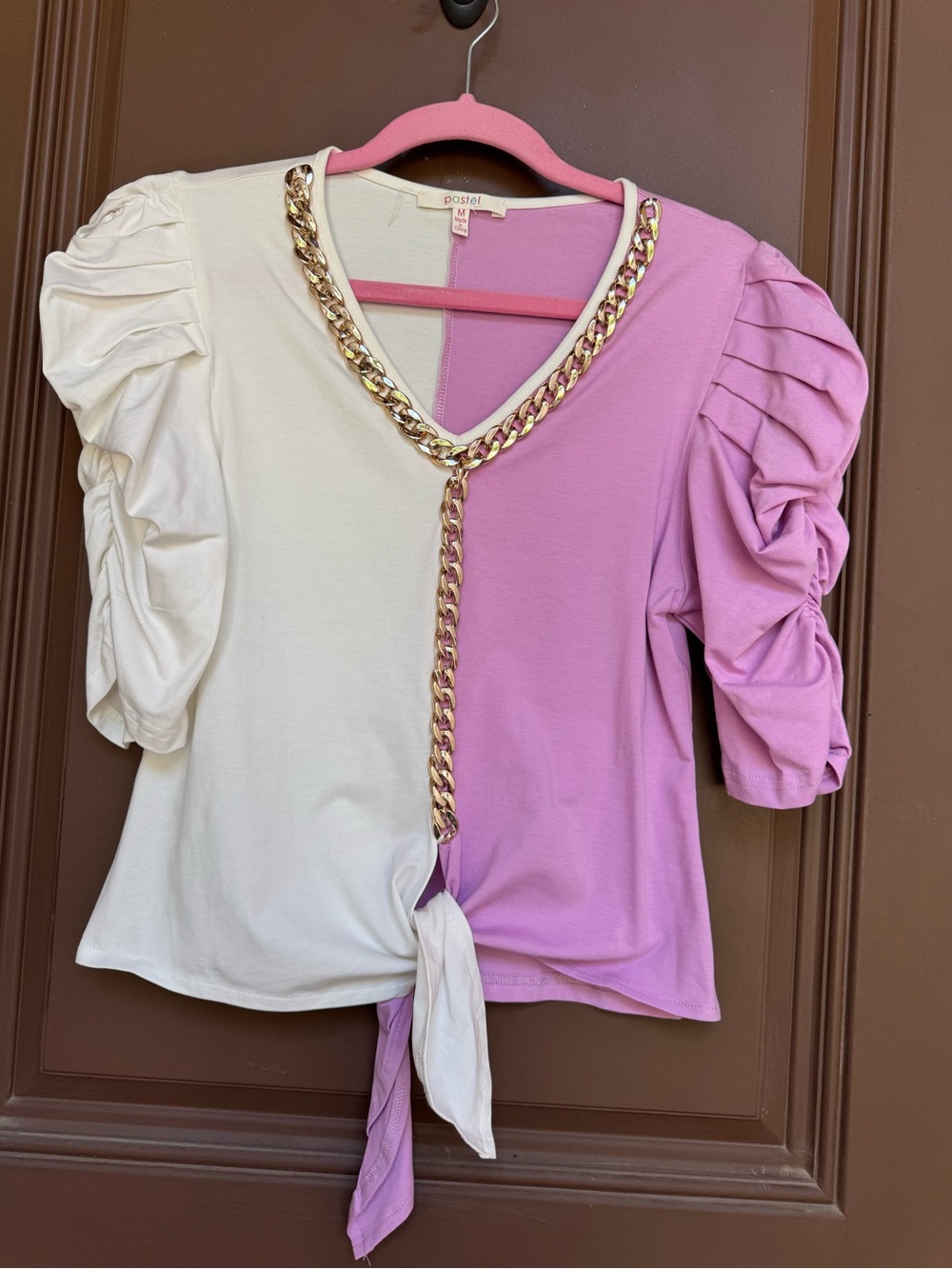 Pastels lilac & white Puff Sleeve Tie-Front Top with Gold Chain size M